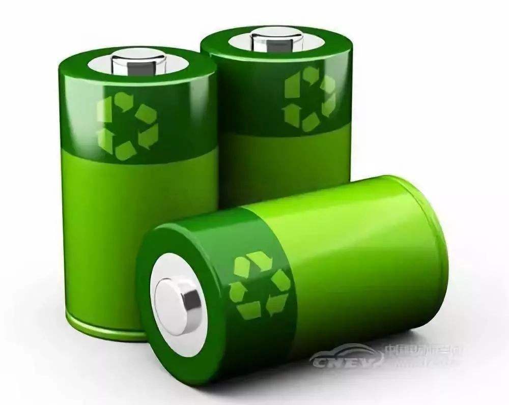 动力锂电池正极材料产量增长 三元材料前